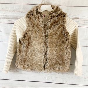 Sweater Vest by Shrinking Violet Size (5-6) Child